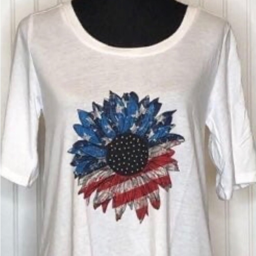 Lularoe L Sunflower Flag Boyfriend Tshirt *LAST ONE*